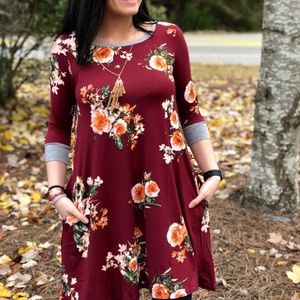5/$25🌼 Floral Burgundy Swing Dress | Pockets | Buttery Soft